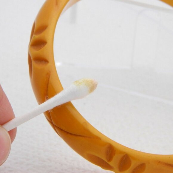 Butterscotch Yellow BAKELITE TESTED Bracelet - Picture 4 of 4